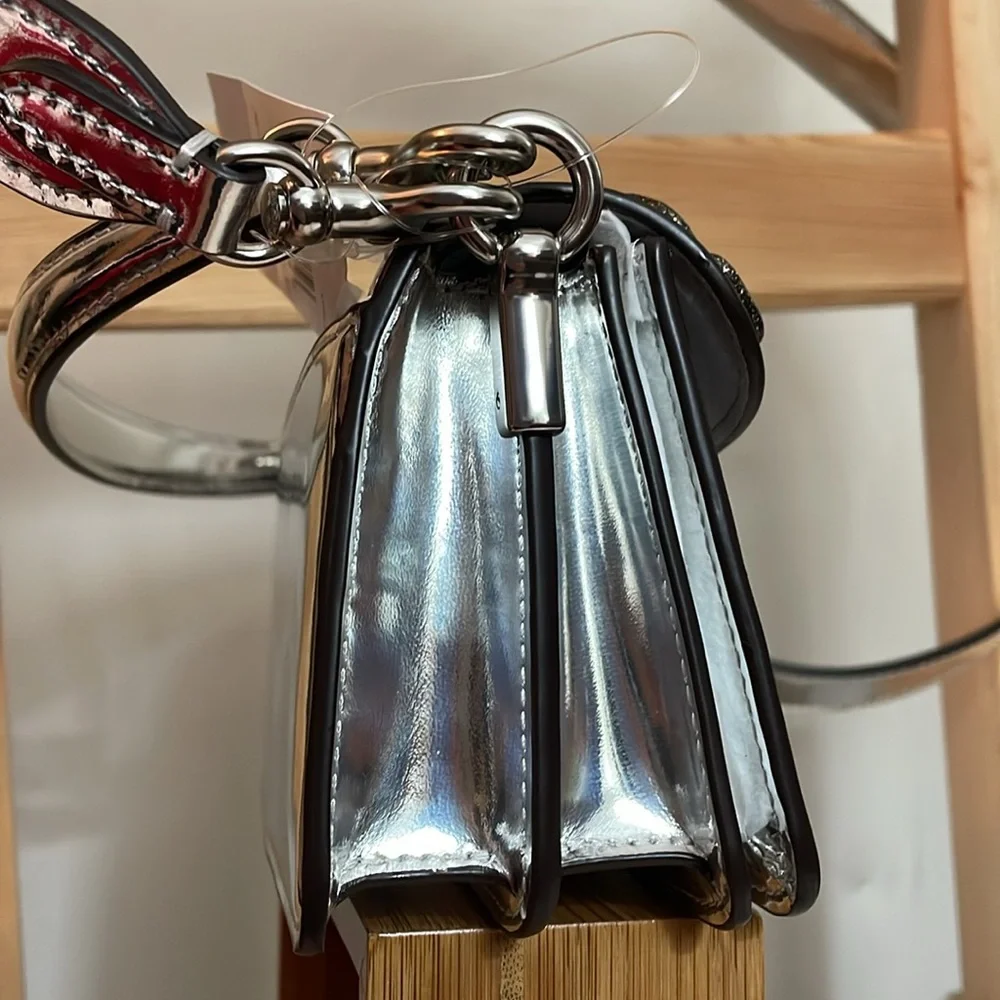 Coach Tabby 20 in Mirror Silver with Five Black Tea Roses NWT - Picture 8 of 17